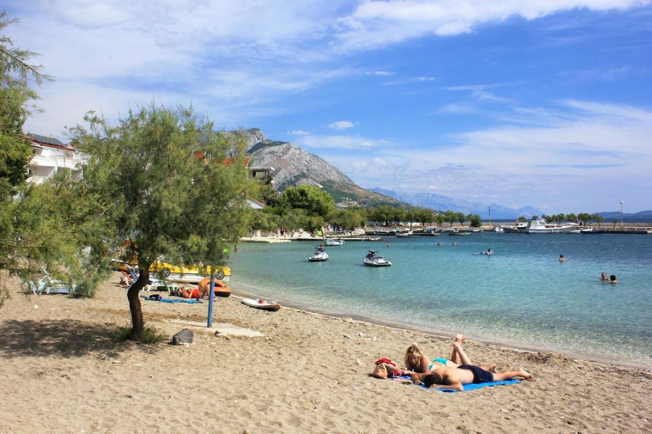 Apartments By The Sea Duce, Omis - 2731 Dugi Rat Bagian luar foto