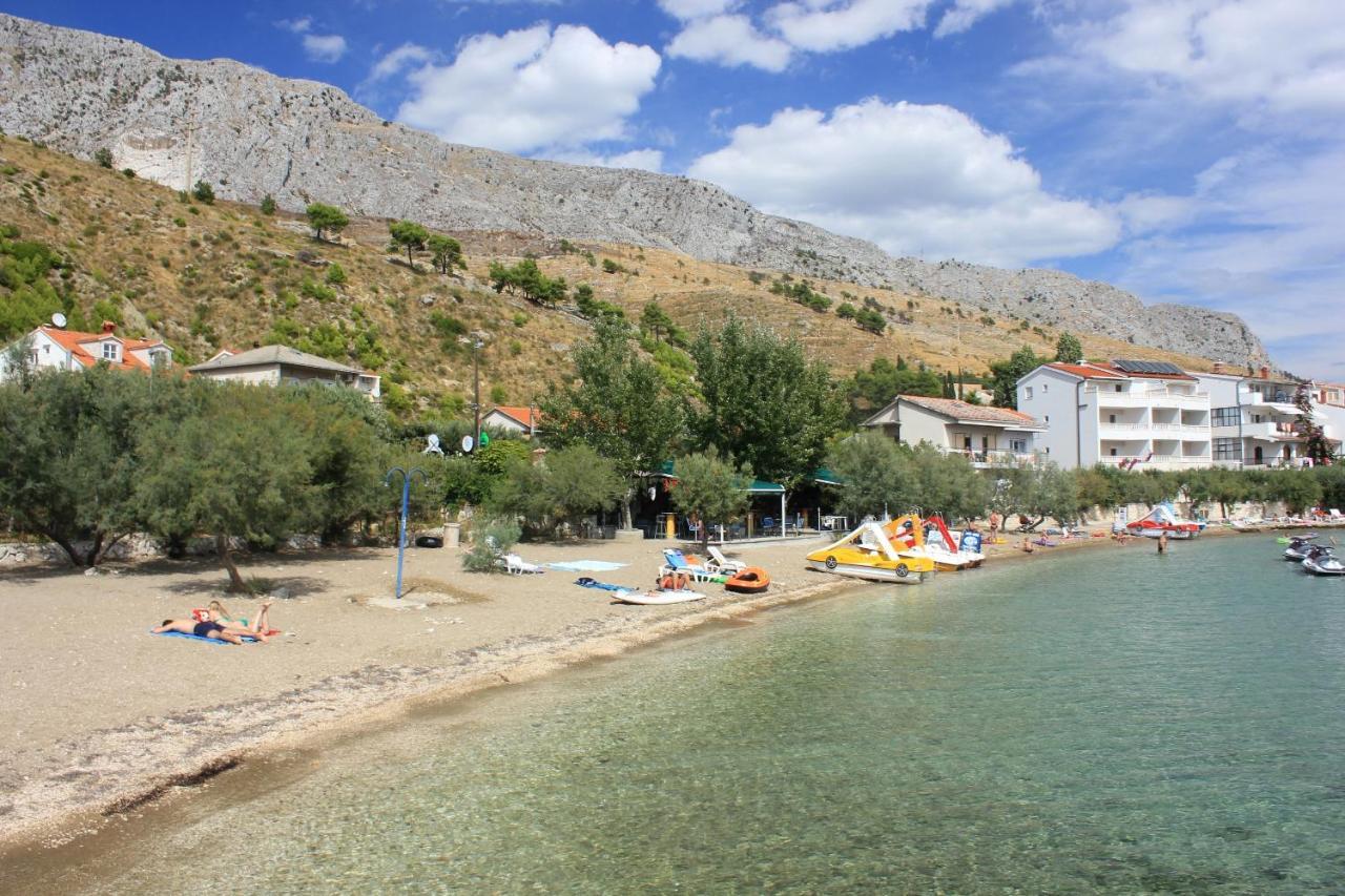 Apartments By The Sea Duce, Omis - 2731 Dugi Rat Bagian luar foto